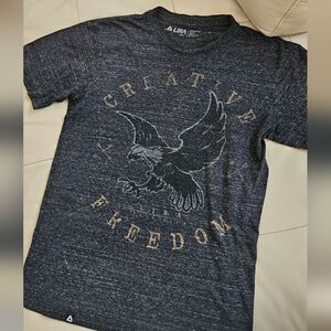 🎁Mens lira tee shirt